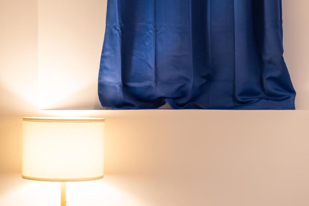 Appartement cœur de ville - Au calme - WiFi - Four, Lave-sèche Linge Pau Esterno foto